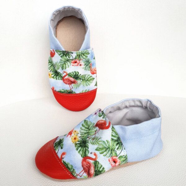 bosa stopka, buciki dziecięce, buciki letnie, butki letnie, butki niemowlęce, butki skórzane, buty dla dziecka, buty do nauki chodzenia, buty do przedszkola, buty do żłobka, kapcie dla dzieci, kapcie do przedszkola, kapcie do przeszkola, kapcie do żłobka, kapcie skórzane, miękkie butki, miękkie kapcie, miękkie podeszwy, mokasynki skórzane, pantofelki, papcie dla dzieci, paputki, paputki dla dzieci, paputki skórzane, pierwsze buciki, pierwsze butki, pierwsze buty, przewiewne kapcie, skórzane buty dla dziecka, tuptusie, wygodne butki