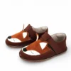 wygodne pełne buty dla dzieci na wiosnę z podeszwami barefoot zapinane na rzepy, miękkie i lekkie, elastyczne buty dziecięce z rudym liskiem sweetbaby