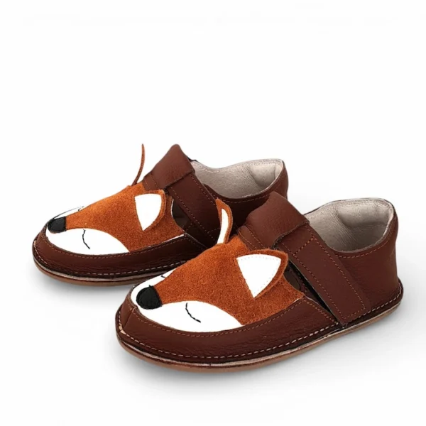 wygodne pełne buty dla dzieci na wiosnę z podeszwami barefoot zapinane na rzepy, miękkie i lekkie, elastyczne buty dziecięce z rudym liskiem sweetbaby