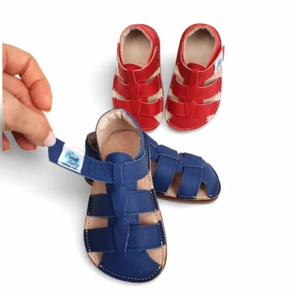 miękkie granatowe sandały barefoot dla dzieci Sweet baby z szerokimi czubkami elastyczne i oddychające zapinane na rzepy