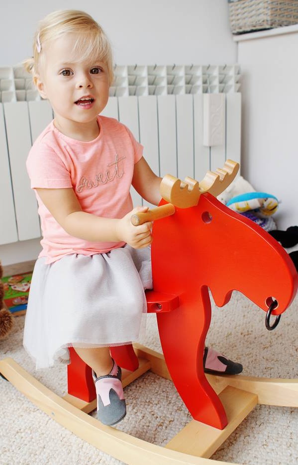 Kapcie do przedszkola dla dziewczynki z naturalnej skóry Kapcie barefoot dla dziewczynki z naturalnej skóry SweetBaby – miękkie kapcie dla dzieci do przedszkola żłobka