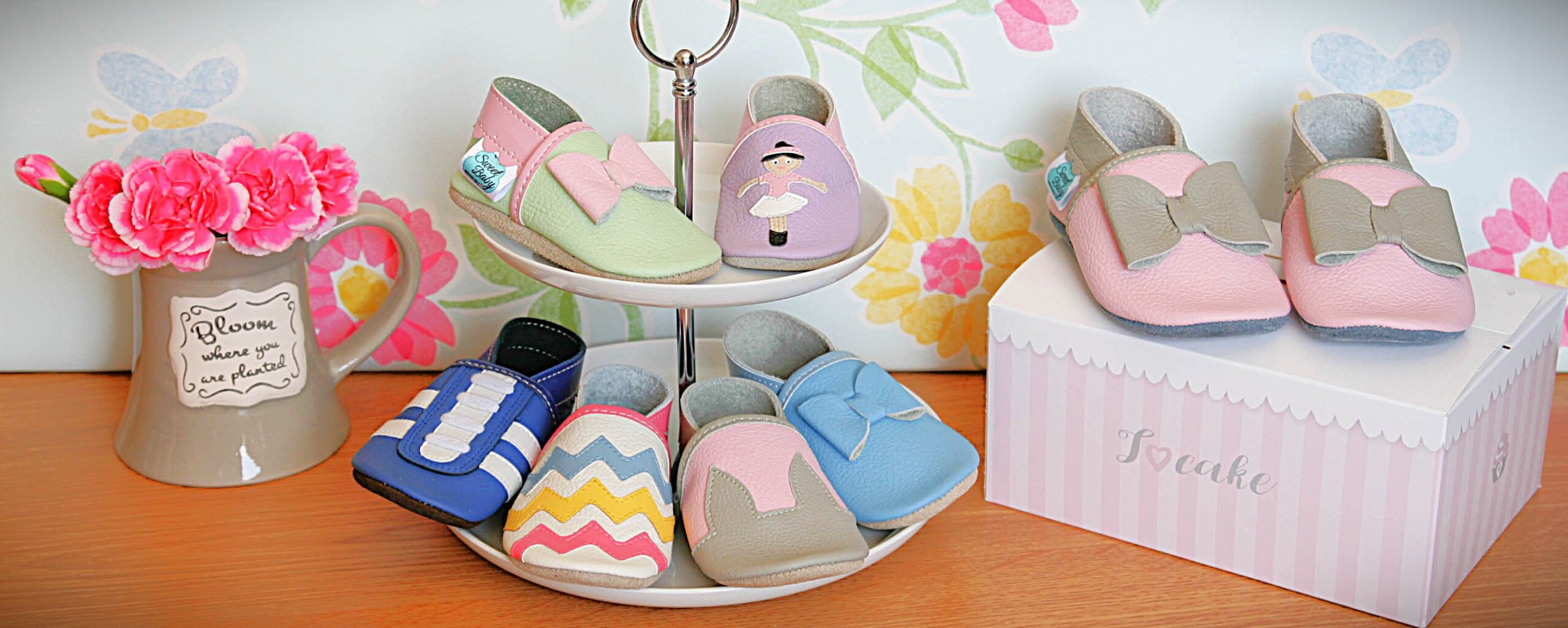 Kapcie i sandały barefoot dla dzieci – SweetBaby Kapcie i sandały barefoot dla dzieci SweetBaby – wygodne, zdrowe i lekkie obuwie do przedszkola i żłobka