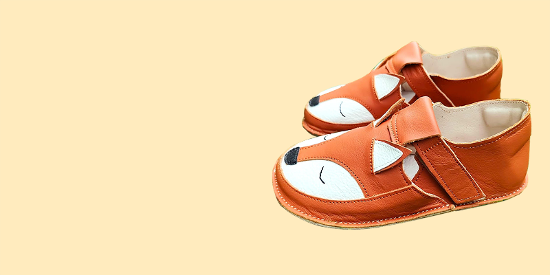 Miękkie i elastyczne buty dla dzieci na rzepy barefoot – SweetBaby Buty dla dzieci na rzepy barefoot z naturalnej skóry SweetBaby – miękkie, lekkie i elastyczne ze skóry
