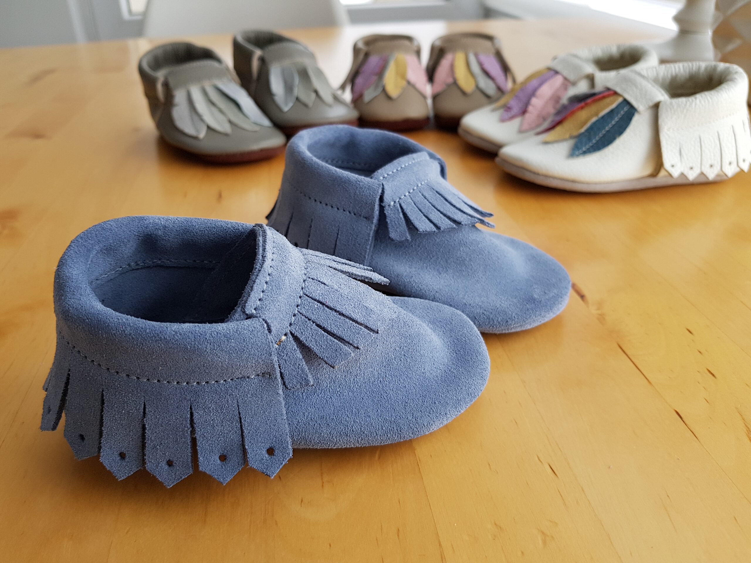 mokasynki skórzane dla dzieci, buciki do chrztu, kapcie dla dzieci, paputki skórzane barefoot