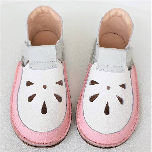 lekkie sandały dla dzieci barefoot dziecięce na rzepy idelane kapcie do przedszkola na rzepy - wzór Bosa Stopka dla dzieci i miękkie podeszwy